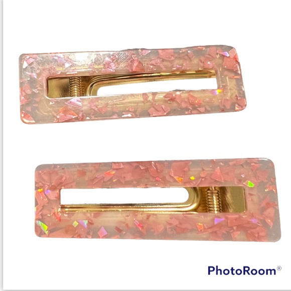Hair Clips Two Piece Holographic Pink Hair Set Barrettes Beautiful Acrylic Resin - Picture 2 of 11